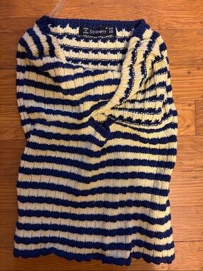 Small tops for a woman many varieties